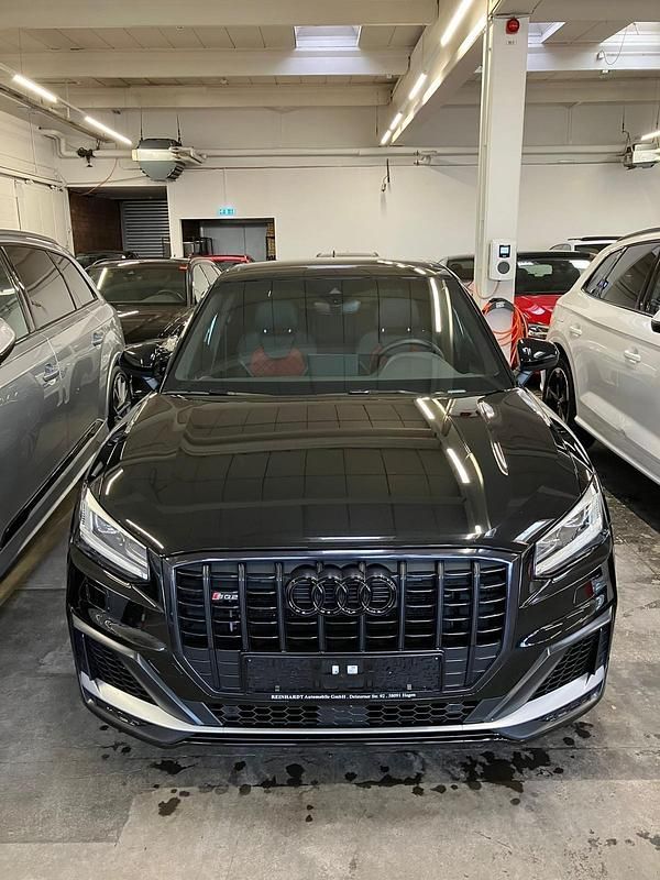 Second-hand Audi SQ2 300 CP (220 kW) 2020 Negru SUV