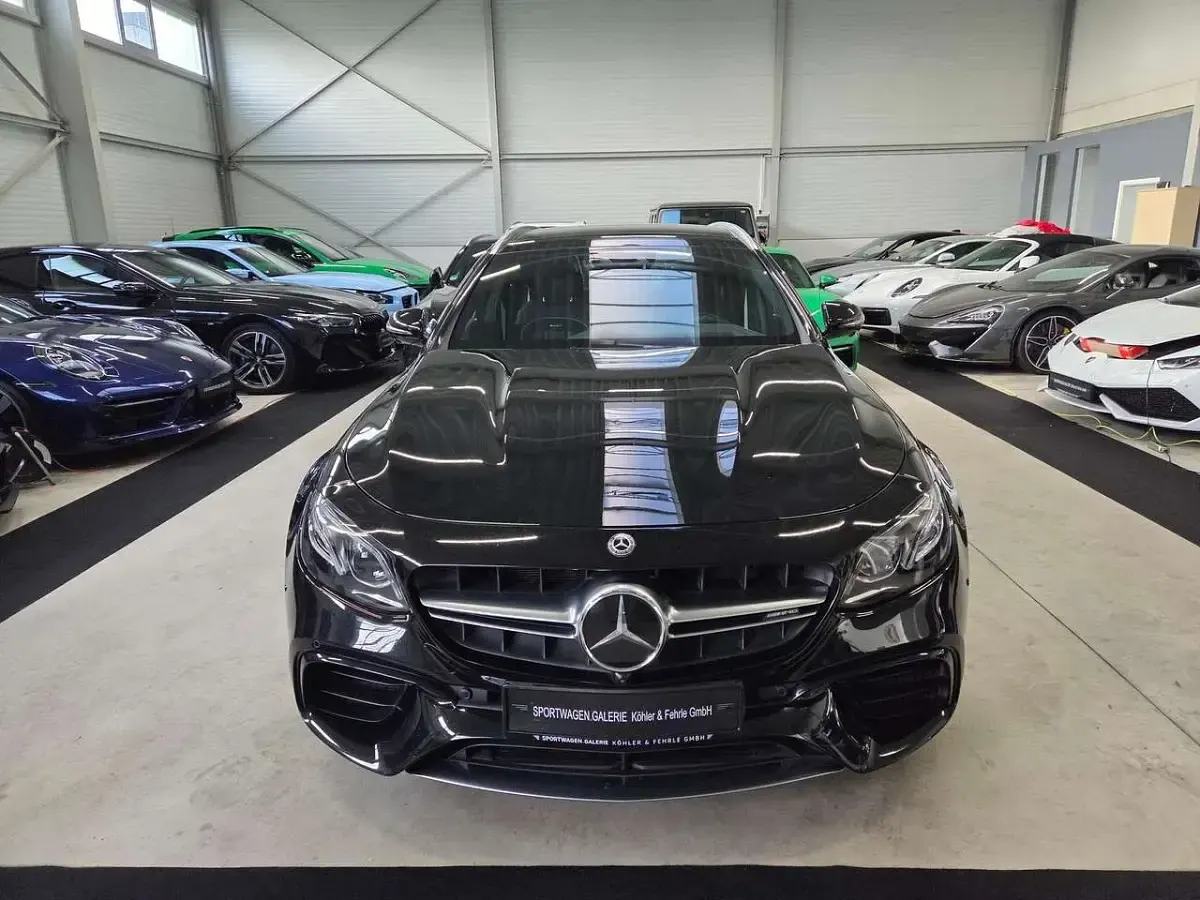 Gebraucht Mercedes E63S AMG AMG 612 PS (450 kW) 2018 Obsidianschwarz  metalliclack Kombi