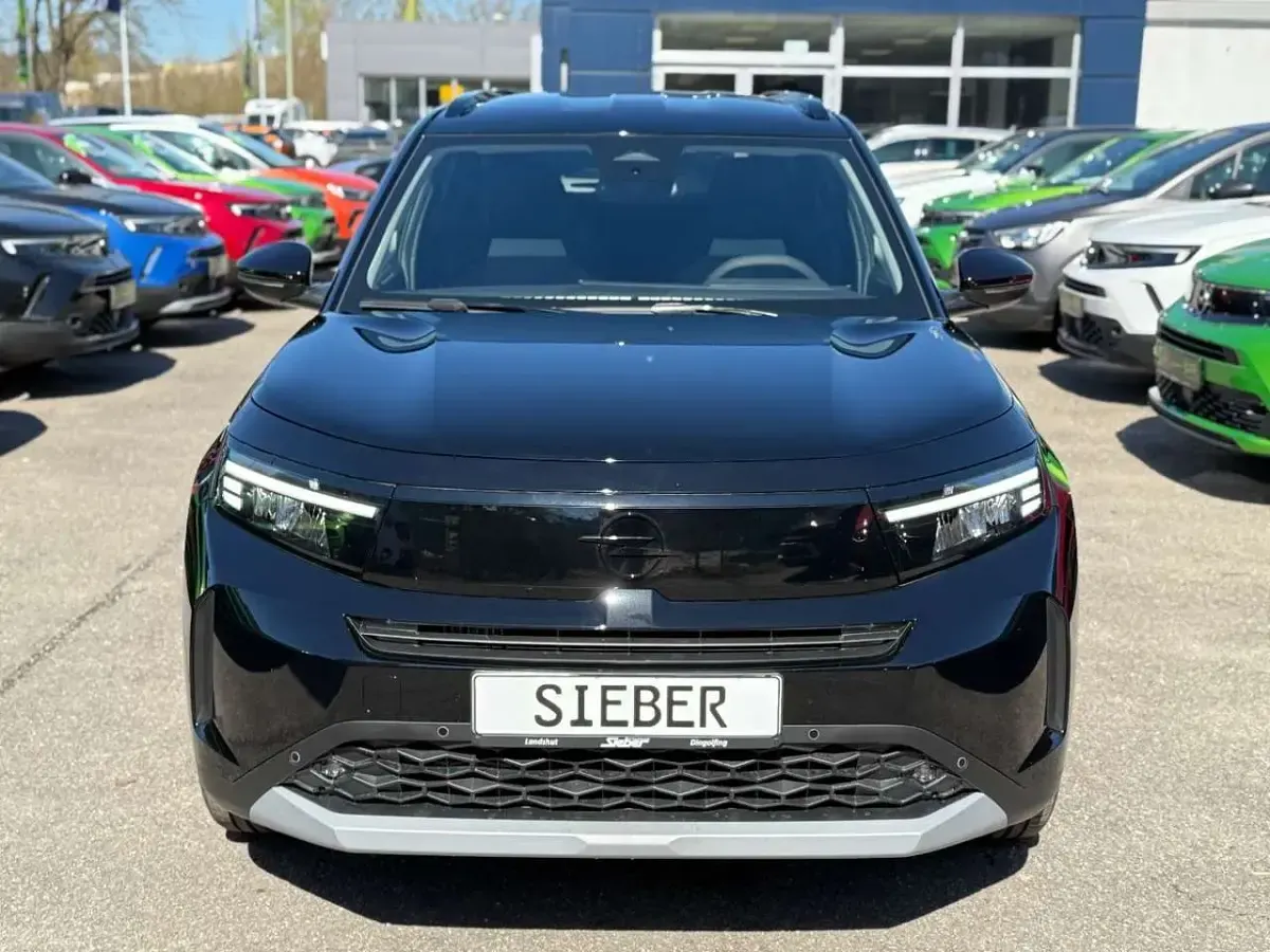 Gebraucht Opel Frontera 101 PS (74 kW) 2025 Schwarz SUV