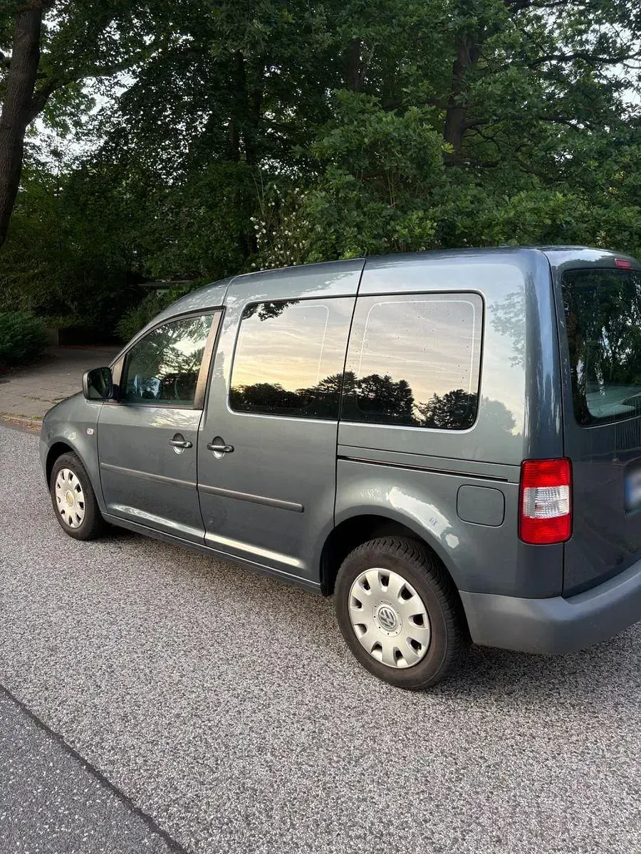 Gebraucht VW Caddy 80 PS (58 kW) 2009 Grau Van / Kleinbus