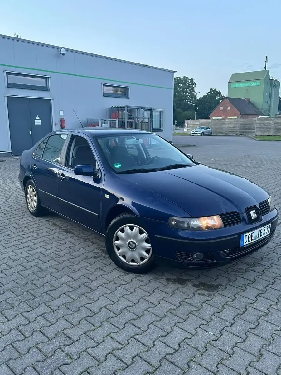 Gebraucht Seat Toledo 105 PS (77 kW) 2000 Blau Limousine