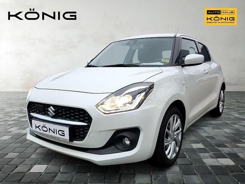 Gebraucht Suzuki Swift Comfort 83 PS (61 kW) 2023 Weiß Limousine
