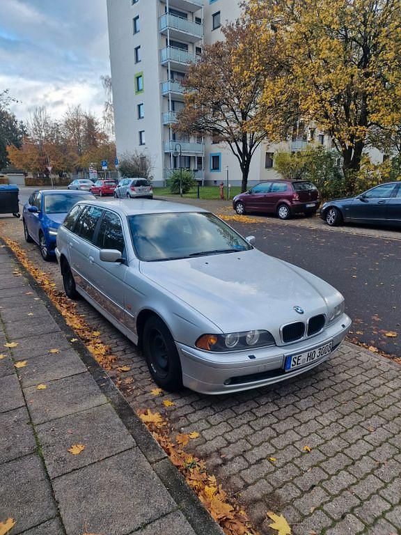 Second-hand BMW 525 163 CP (119 kW) 2003 Gri Break
