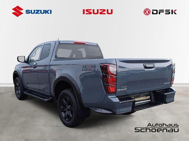 Neu Isuzu D-Max 163 PS (119 kW) 2025 Grau Pickup
