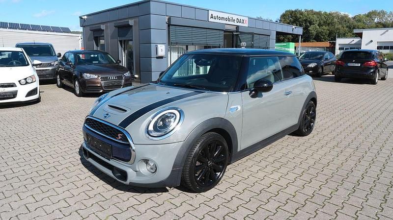 Grau Gebraucht 2017 Mini Cooper S Kleinwagen | 14.990 € (Fairer Preis) - Bild 1/4