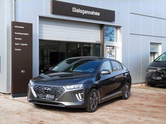 Grau Gebraucht 2021 Hyundai Ioniq Style Kleinwagen | 18.900 € (Fairer Preis) - Bild 1/4