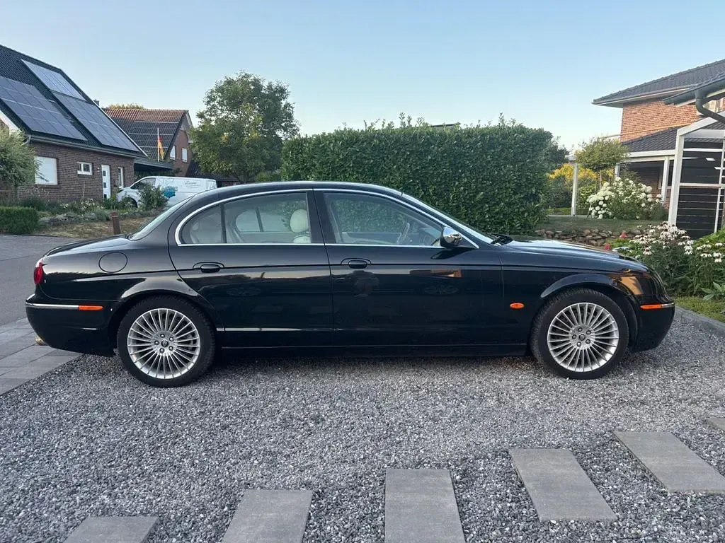 Gebraucht Jaguar S-Type Executive 207 PS (152 kW) 2008 Schwarz Limousine