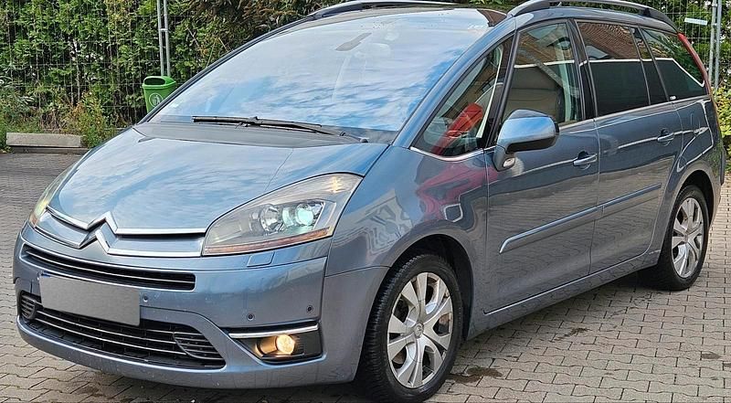 Grau Gebraucht 2008 Citroën Grand C4 Picasso Van / Kleinbus | 2.999 € (Etwas zu teuer) - Bild 1/4