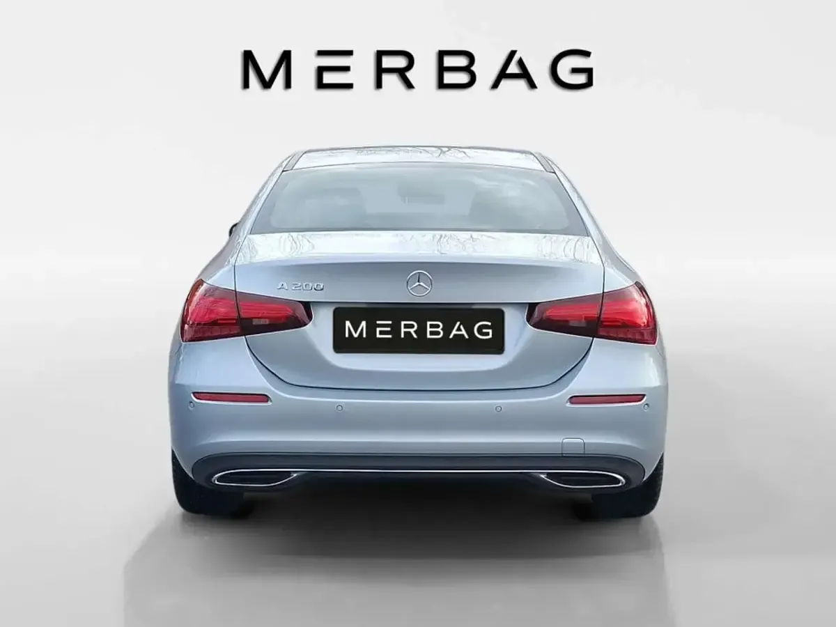 Gebraucht Mercedes A200 Advanced 163 PS (119 kW) 2025 Silber Limousine