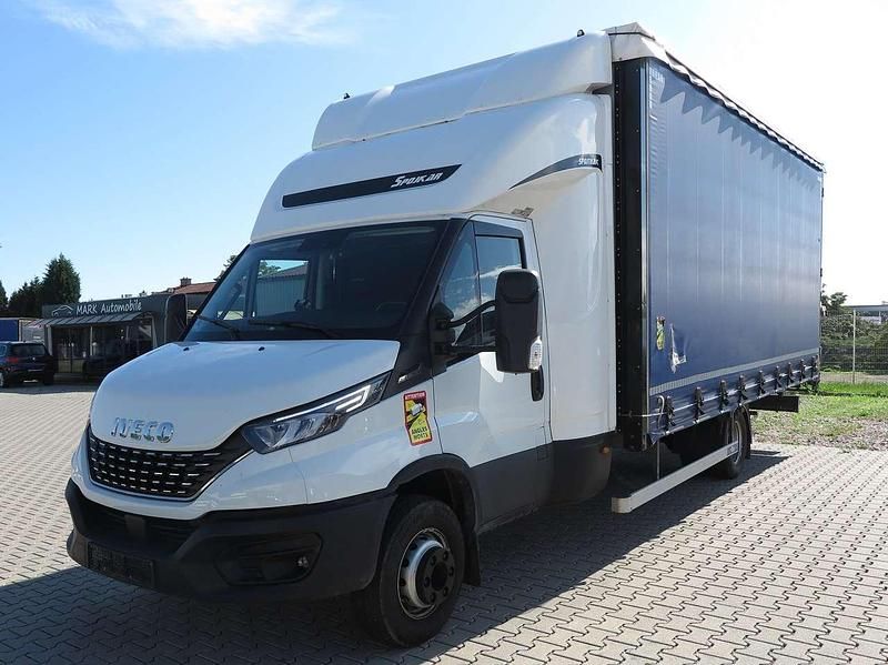 Weiß Gebraucht 2022 Iveco Daily Van / Kleinbus | 49.900 € - Bild 1/4