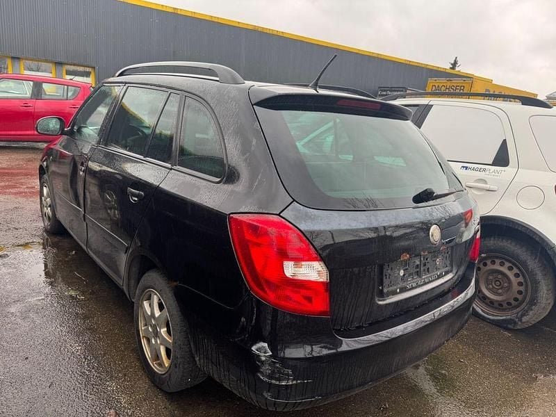 Gebraucht Skoda Fabia Classic 69 PS (50 kW) 2010 Schwarz Kombi