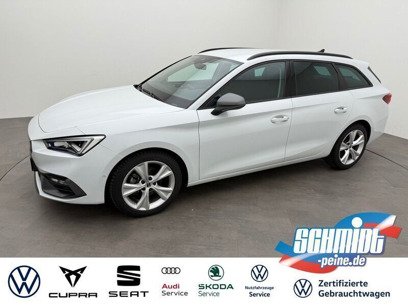 White metallic Gebraucht 2024 Seat Leon FR Kombi | 25.400 € (Fairer Preis) - Bild 1/4