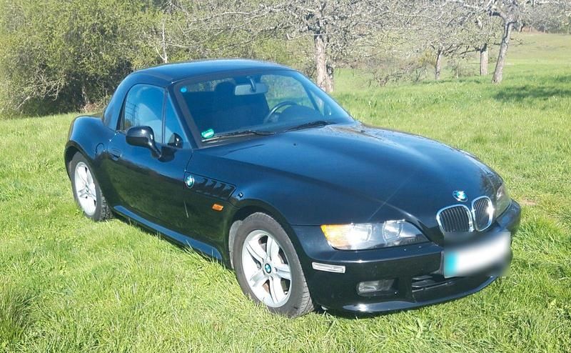 Second-hand BMW Z3 150 CP (110 kW) 2000 Negru Cabrio