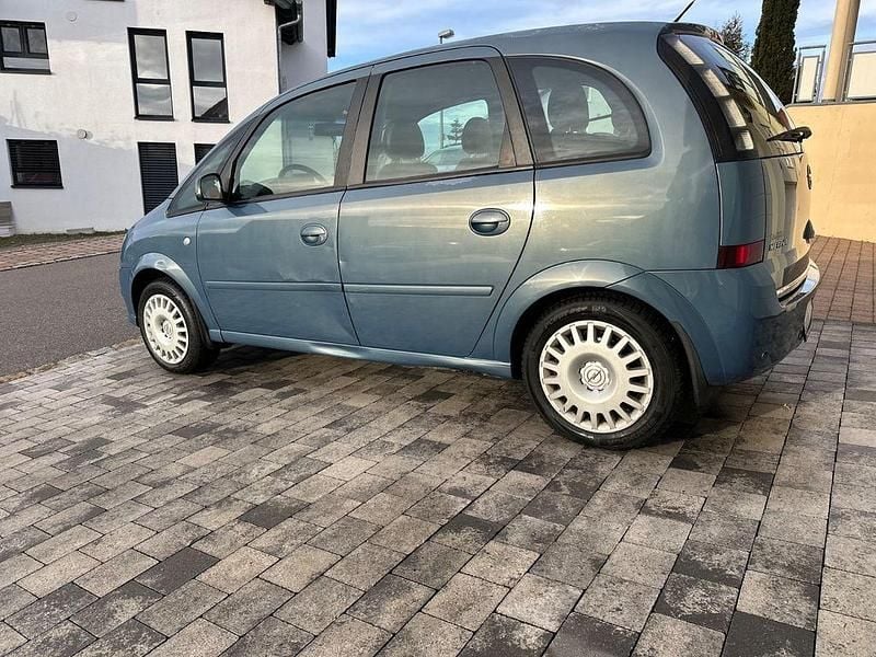 Gebraucht Opel Meriva Cosmo 125 PS (91 kW) 2008 Eisenherz/iron heart Van / Kleinbus