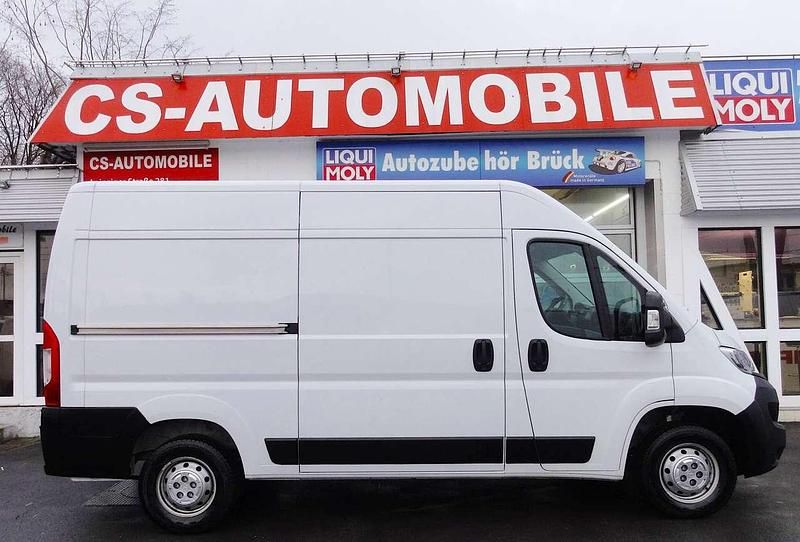 Gebraucht Opel Movano 140 PS (102 kW) 2024 Weiß Van