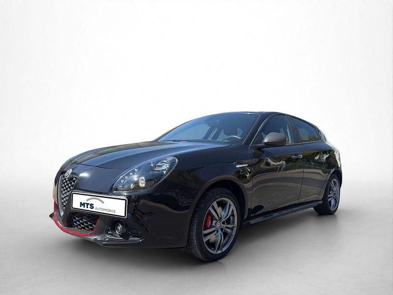 Schwarz Gebraucht 2018 Alfa Romeo Giulietta Kleinwagen | 16.780 € (Teuer) - Bild 1/4