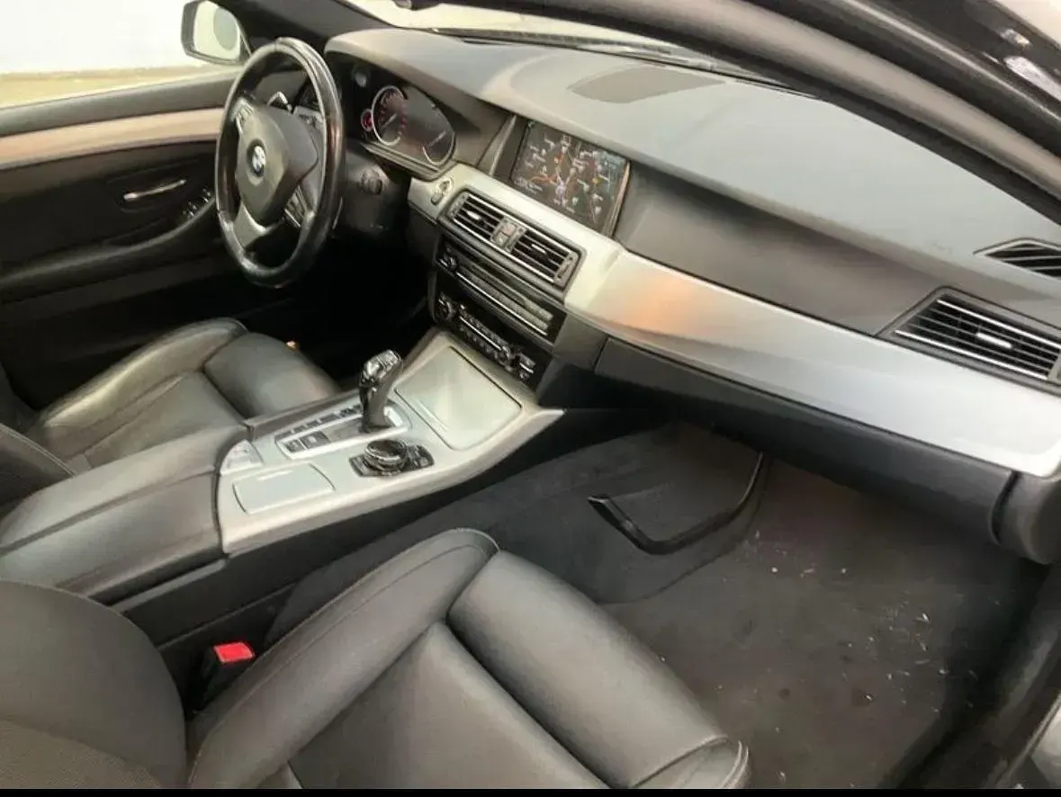 Gebraucht BMW 530 Luxury Line 258 PS (189 kW) 2016 Grau Kombi