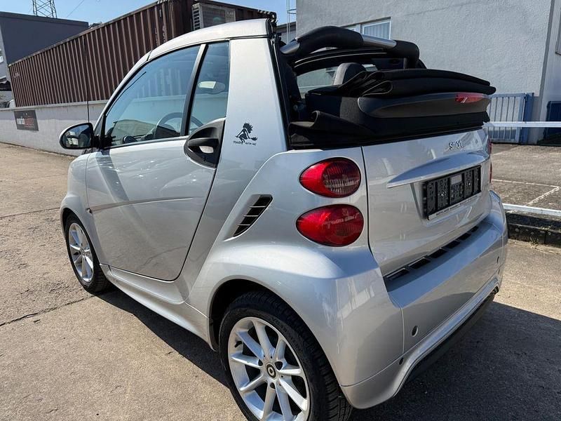 Gebraucht Smart ForTwo Cabrio 71 PS (52 kW) 2012 Silber Cabrio