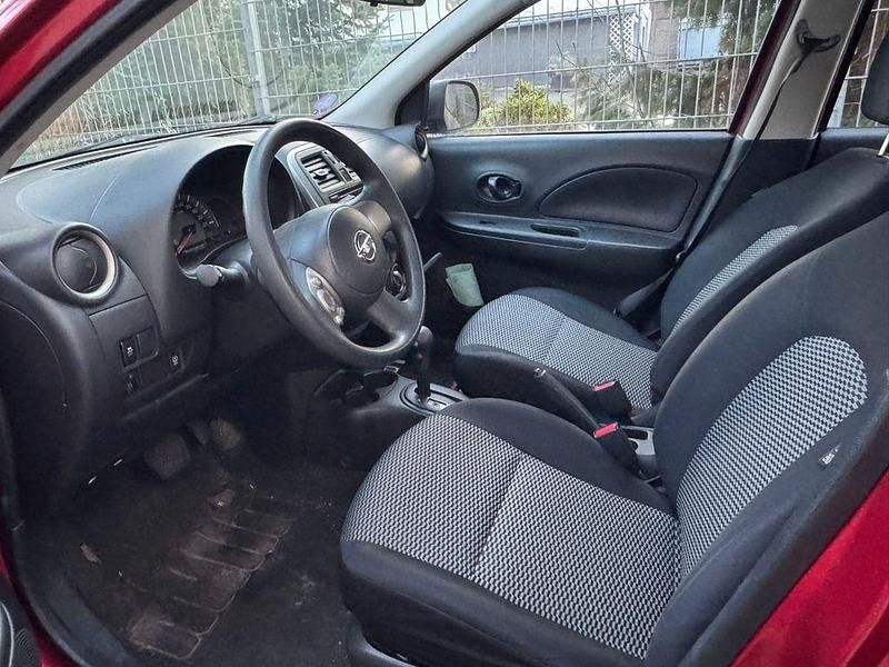 Gebraucht Nissan Micra Acenta+ 129 PS (94 kW) 2016 Rot Kleinwagen