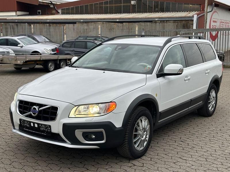 Gebraucht Volvo XC70 243 PS (178 kW) 2013 Weiß SUV