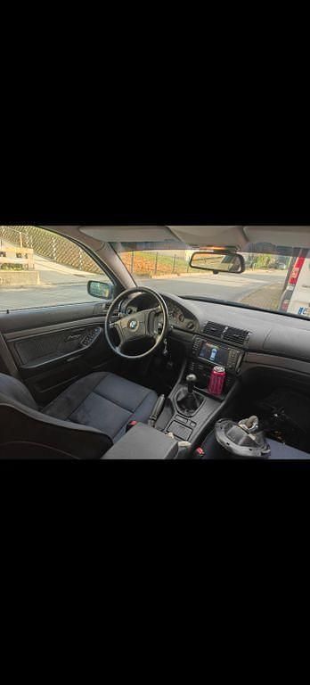 Gebraucht BMW 520 170 PS (125 kW) 2002 Blau Limousine