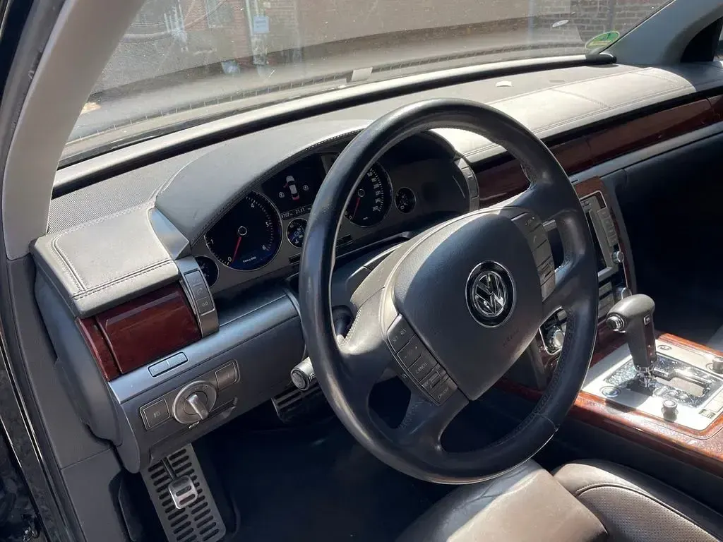 Gebraucht VW Phaeton 239 PS (175 kW) 2012 Schwarz Limousine