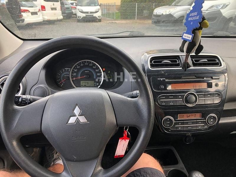 Usado Mitsubishi Space Star 80 HP (58 kW) 2014 Azul Monovolume