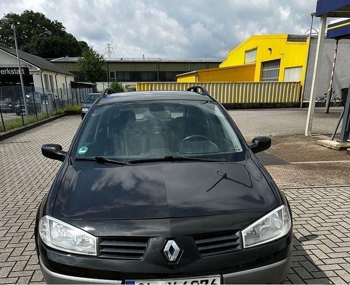 Schwarz Gebraucht 2005 Renault Mégane GrandTour Kombi | 1.050 € - Bild 1/4