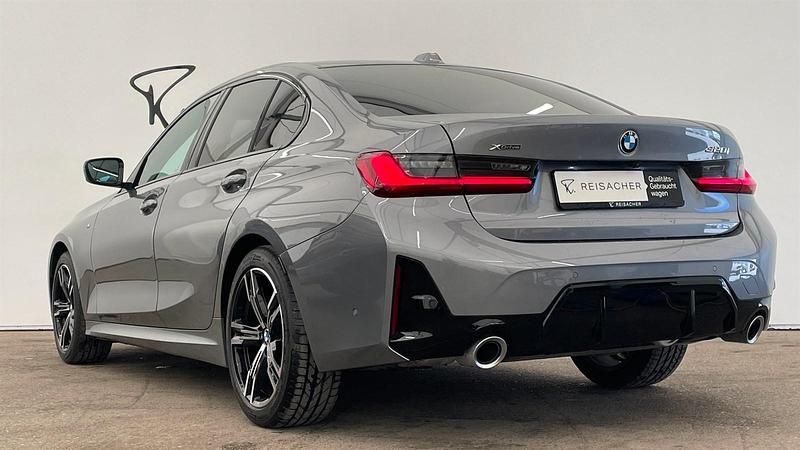Gebraucht BMW 320 Comfort Edition 184 PS (135 kW) 2025 Skyscraper grau metallic Limousine