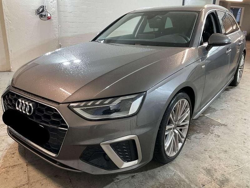 Grau Gebraucht 2022 Audi A4 S-Line Kombi | 25.250 € (Superpreis) - Bild 1/4