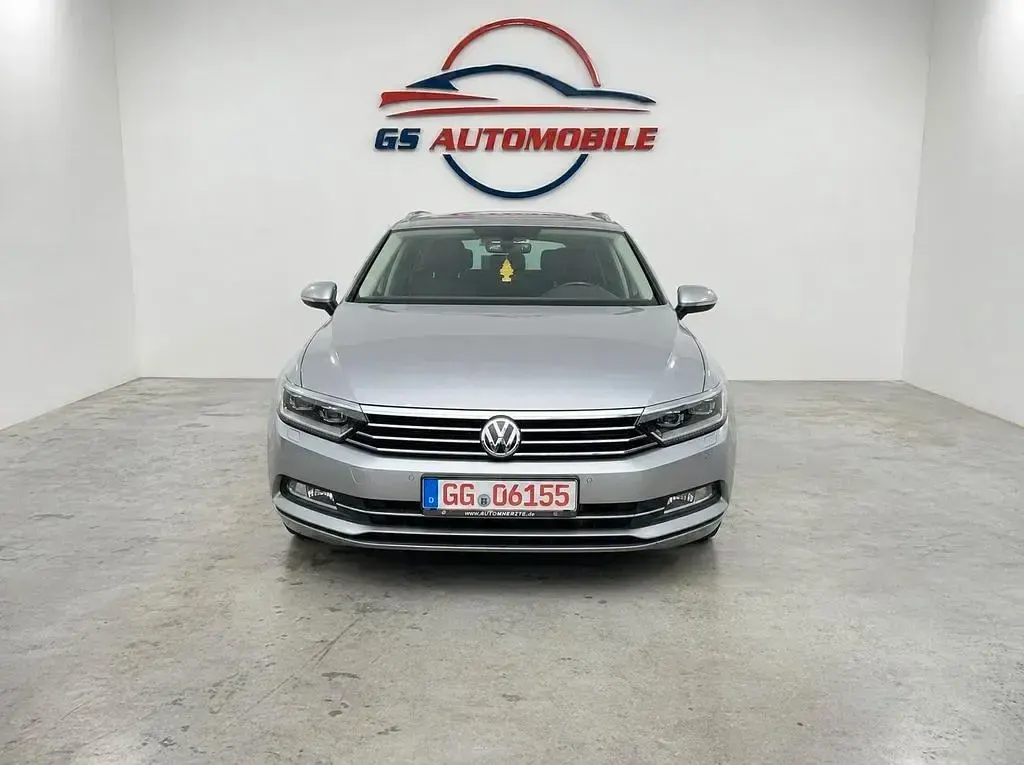 Gebraucht VW Passat Highline 150 PS (110 kW) 2016 Silber Kombi
