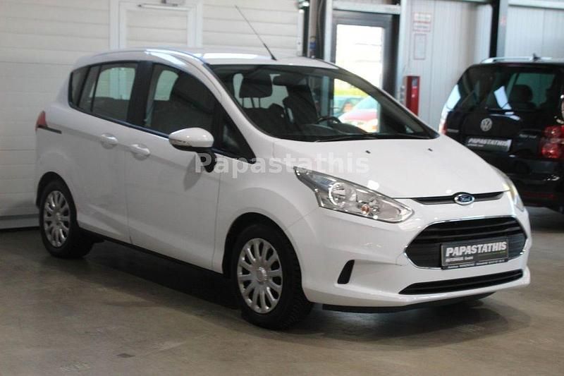Usata Ford B-MAX 101 CV (74 kW) 2013 Bianco Monovolume