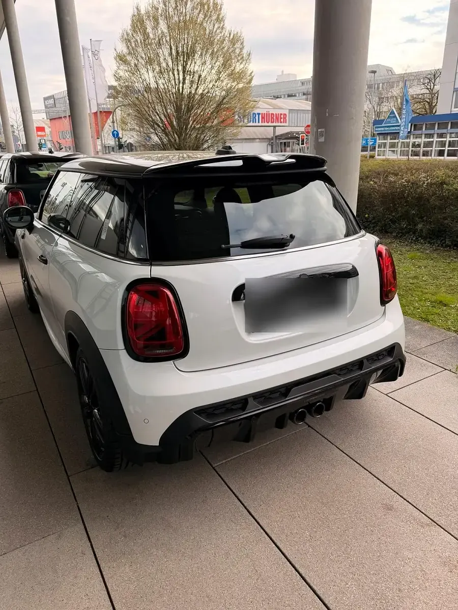 Gebraucht Mini Cooper S 178 PS (130 kW) 2024 Weiß Kleinwagen