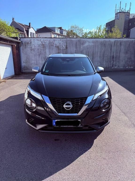 Gebraucht Nissan Juke N-Connecta 114 PS (83 kW) 2024 Schwarz SUV