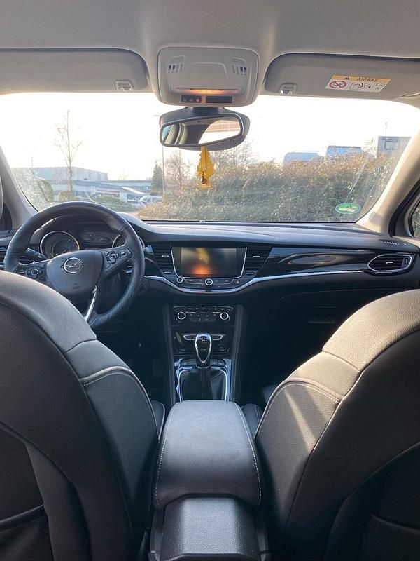 Gebraucht Opel Astra Excellence 136 PS (100 kW) 2015 Blau Kleinwagen