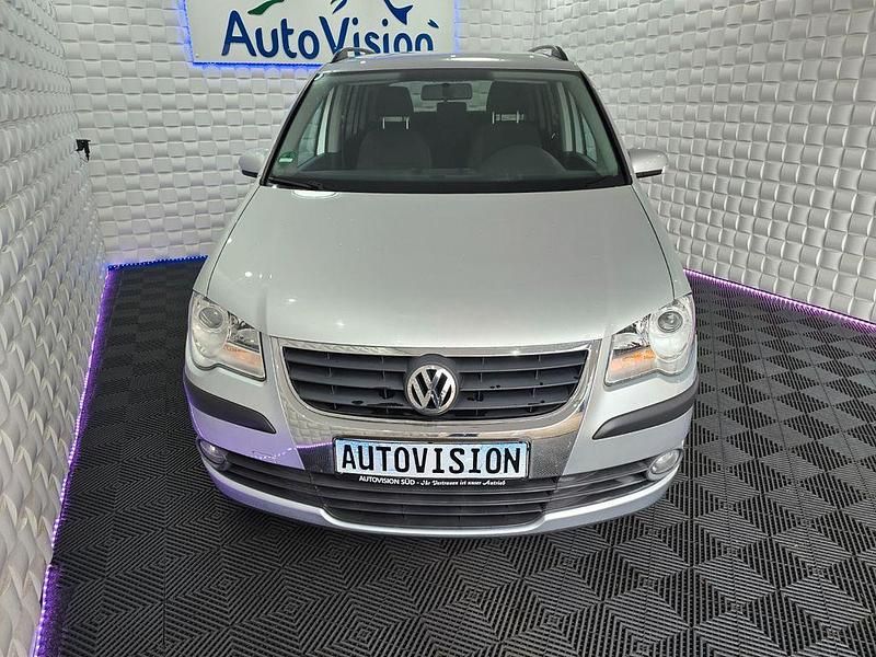Gebraucht VW Touran 109 PS (80 kW) 2009 Silber Van / Kleinbus