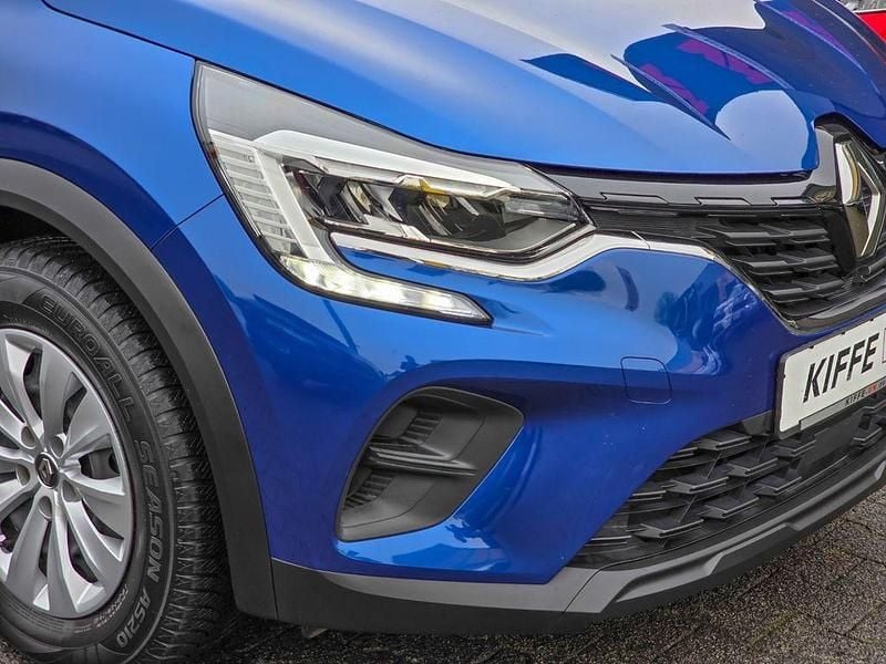 Gebraucht Renault Captur Life 101 PS (74 kW) 2020 Blau SUV