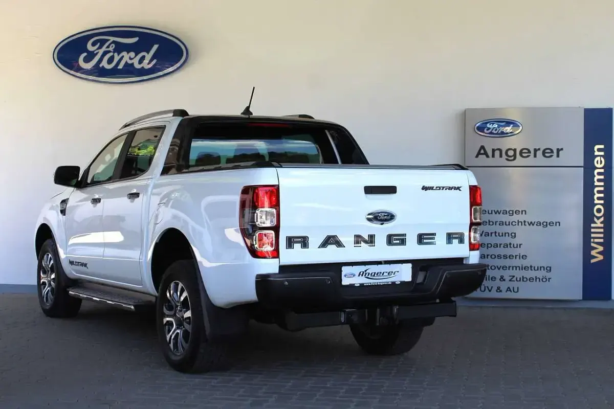 Gebraucht Ford Ranger Wildtrack 212 PS (155 kW) 2022 Frostweiß Pickup