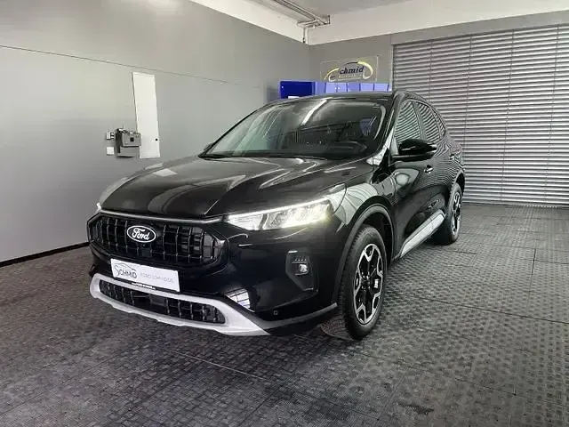 Używany Ford Kuga Active 242 KM (177 kW) 2025 Czarny SUV