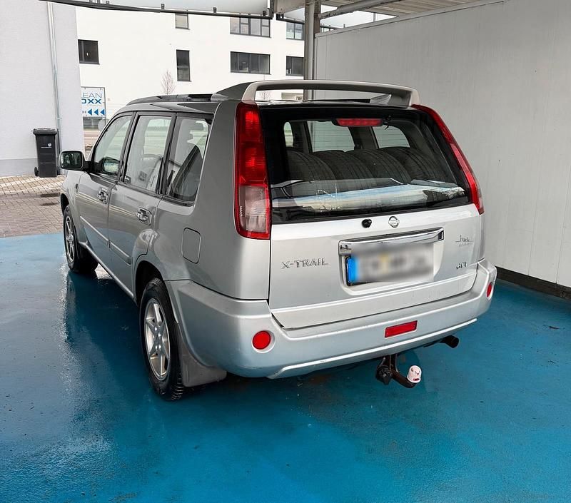 Gebraucht Nissan X-Trail 135 PS (99 kW) 2005 Grau SUV
