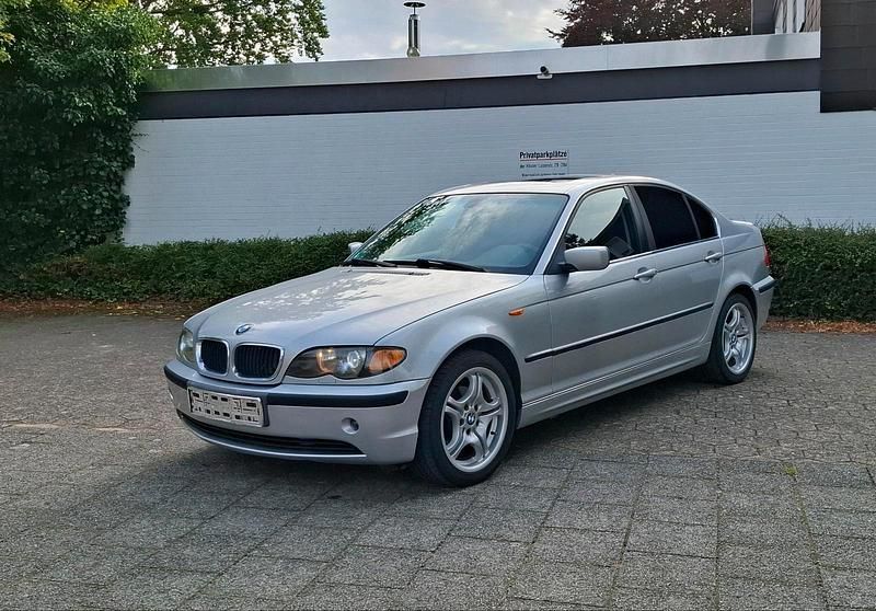 Gebraucht BMW 320 Shadowline 170 PS (125 kW) 2004 Silber Limousine