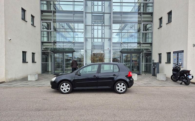 Gebraucht VW Golf V 80 PS (58 kW) 2007 Schwarz Limousine