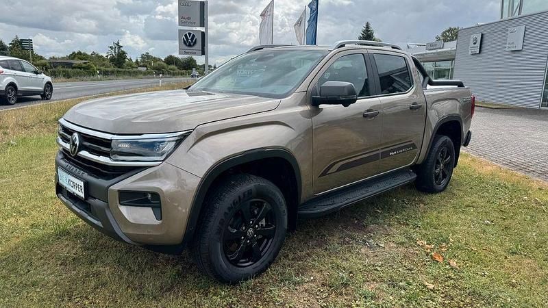 Beige Gebraucht 2023 VW Amarok PanAmericana Abholung | 62.900 € (Teuer) - Bild 1/4