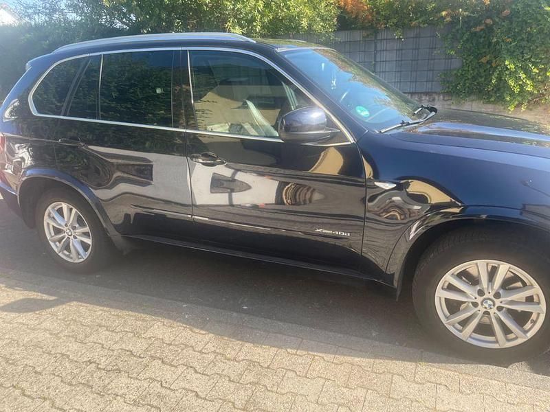 Blau Gebraucht 2011 BMW X5 Performance SUV | 9.000 € (Superpreis) - Bild 1/4