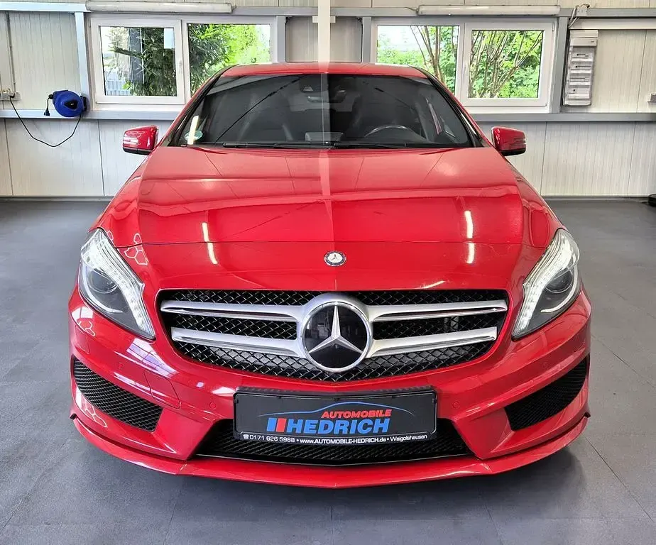 Gebraucht Mercedes A200 AMG 156 PS (114 kW) 2015 Rot Kleinwagen