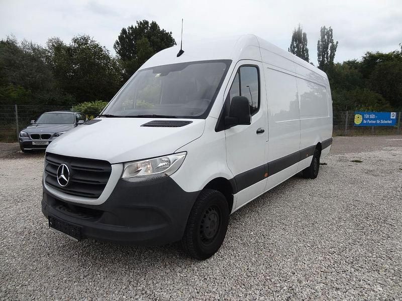Arktikweiss Gebraucht 2022 Mercedes Sprinter Van | 32.990 € (Guter Preis) - Bild 1/4