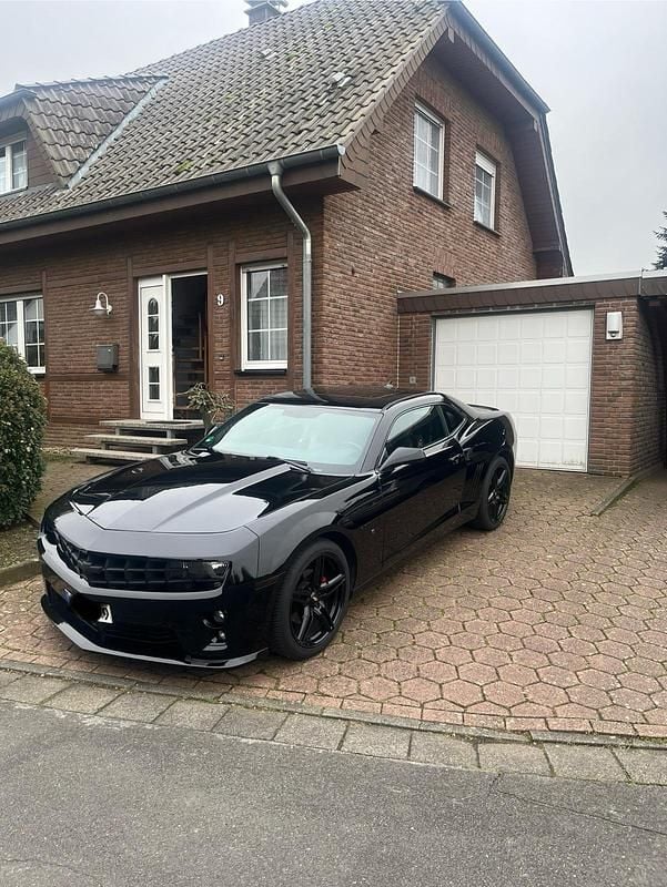 Schwarz Gebraucht 2015 Chevrolet Camaro Coupé | 19.999 € - Bild 1/4