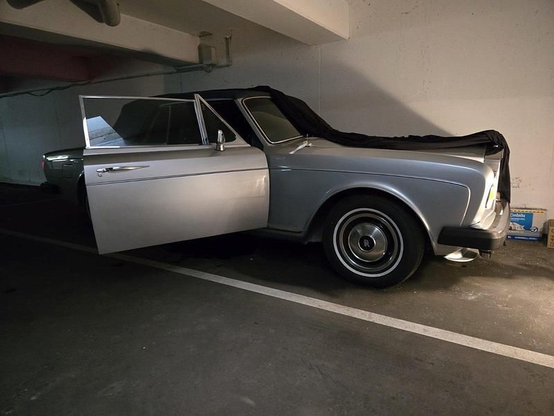 Silber Gebraucht 1978 Rolls Royce Corniche Cabrio | 33.000 € - Bild 1/4