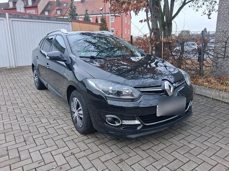 Gebraucht Renault Mégane III Bose Edition 132 PS (97 kW) 2015 Schwarz Kombi