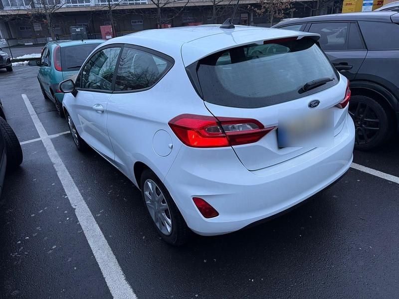 Gebraucht Ford Fiesta 95 PS (69 kW) 2021 Weiß Kleinwagen